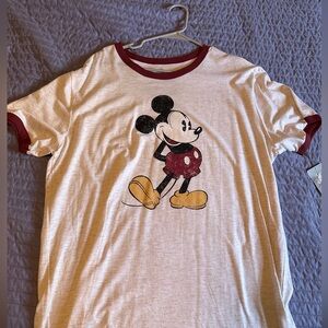 Men’s XL New With Tags Disney Mickey Shirt